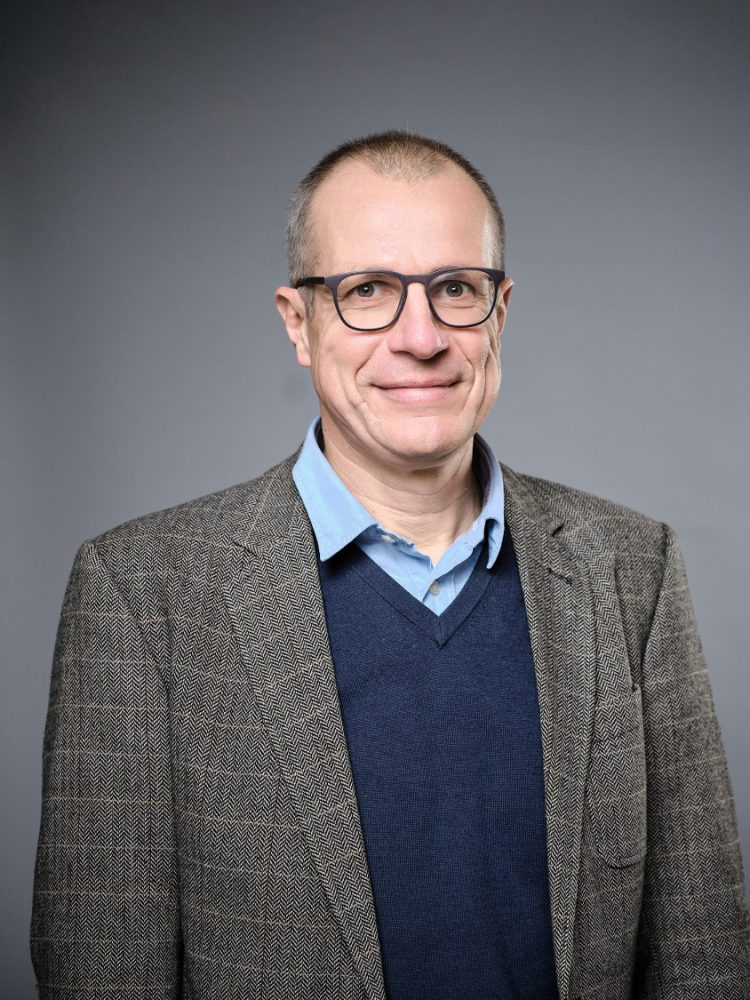 "Quinoa-Boom in Deutschland: Neuer Verband für nachhaltigen Anbau gegründet" Herr Prof. Dr. Karl _t des Verbandes